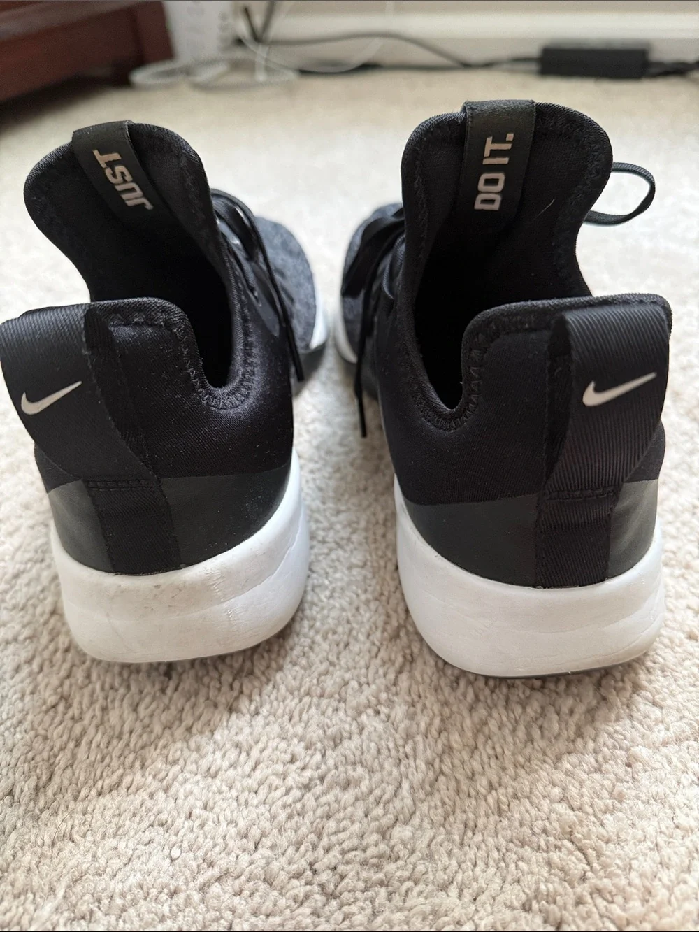 Nike Elite TR Cross Training Sneakers Women’s Size 8